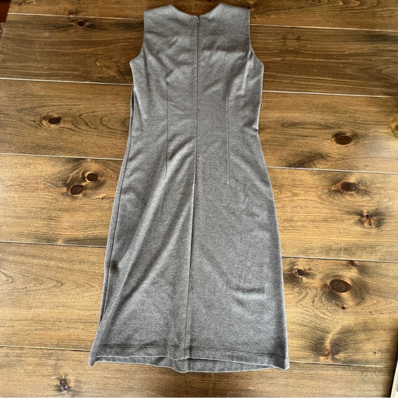 J. McLaughlin Elegant Gray Sleeveless Dress - Picture 3 of 5